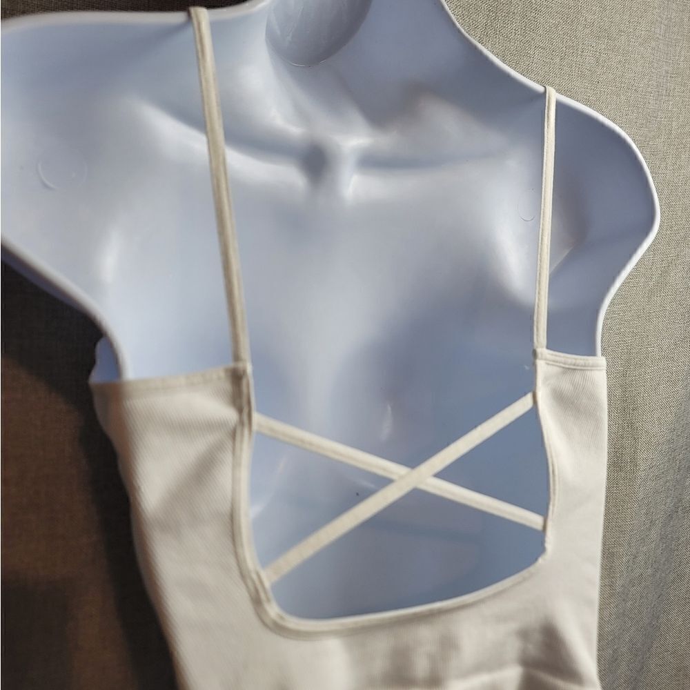 FP MOVEMENT Cropped Cami - Picture 8 of 10